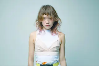 セミロング カラー 水口 英里のヘアスタイル