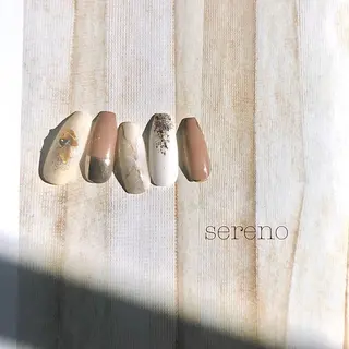 ネイル 【骨格診断📝 最強似合わせ眉✨】のエステ・リラクイメージ