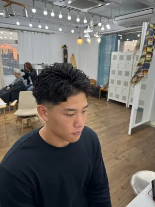 ショート パーマ メンズ メンズ特化サロン ユウヘイのヘアスタイル