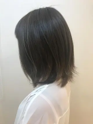 ミディアム カラー 湯浅 了一のヘアスタイル
