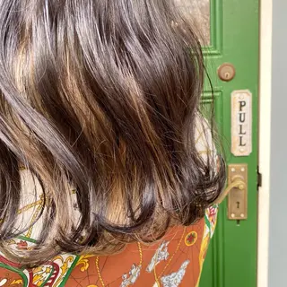 ロング カラー BRITS 渡辺 菜々子のヘアスタイル