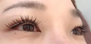 マツエク・マツパ MODEK'S松原 Haruのヘアスタイル