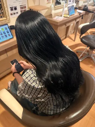 ロング コタロウ🐯 大通り　美容室のヘアスタイル