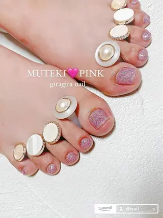 ネイル 関山 志乃のネイルデザイン