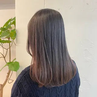 セミロング Riru🤍レイヤー 垢抜けカラー🤍のヘアスタイル