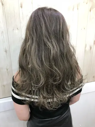 ロング カラー PSY(サイ)所属・PSY(サイ)池袋 金田尚久🎨のヘアスタイル