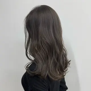 セミロング カラー 清水愛果/オリーブ カラー/透明感カラーのヘアスタイル