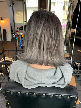 ミディアム 家田 竜のヘアスタイル