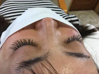 マツエク・マツパ ヘアーインスタジオディアーズ所属・仁平 千賀子のマツエク・マツパデザイン