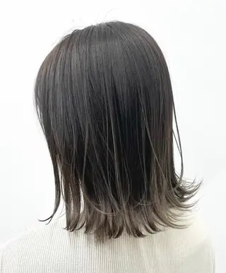 ミディアム カラー ヘアアレンジ 🦄インナーカラー 🦄貫井彩花のヘアスタイル