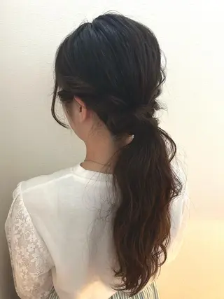 ロング ヘアアレンジ 🍓おかだ ゆい🍓のヘアスタイル