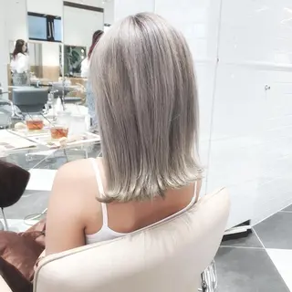 ミディアム カラー ボブ/ハイトーン 立川loose 下田のヘアスタイル