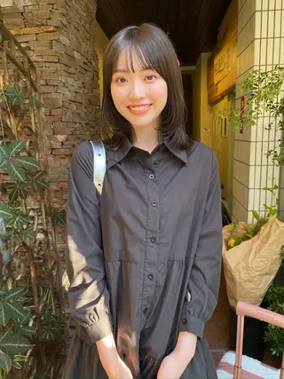 ミディアム カラー 名古屋レイヤーカット LORENハダのヘアスタイル