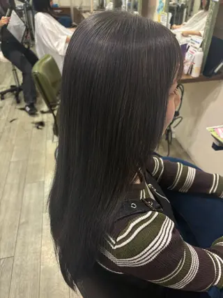 ロング 小嶋 咲輝のヘアスタイル