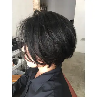 ショート fio マナミのヘアスタイル