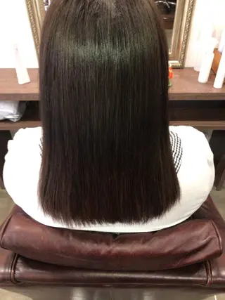 セミロング カラー レイヤーカット匠 イソザキノリユキのヘアスタイル