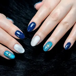 ネイル BLUE CORA所属・BLUE CORAのネイルデザイン