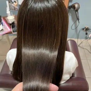 ロング カラー 傷ませない縮毛矯正／ 吉岡 美江のヘアスタイル