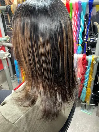 セミロング SLIME Seiのヘアスタイル