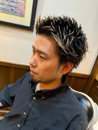 ショート メンズ BLISS BARBER ブリスバーバー所属・安立 玲於のヘアスタイル