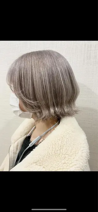 ショート カラー デザインカラー/パー マ🦖外岡咲希🦖のヘアスタイル