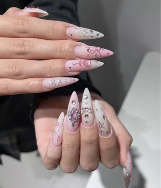 ネイル D-BEAUTY Nailsalonのネイルデザイン