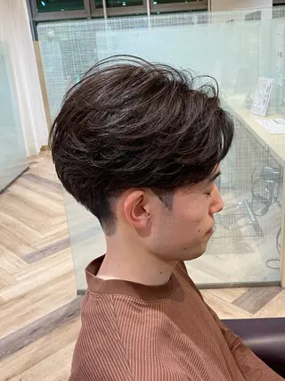 メンズ メンズ特化/フェザー /パーマ/伊勢元のヘアスタイル