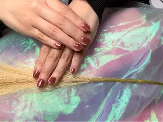 ネイル pink ladyサロン所属・べ にのネイルデザイン