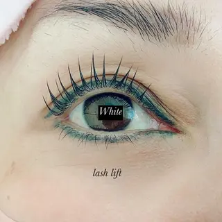 マツエク・マツパ White/マツエク /まつパ/耳つぼのマツエク・マツパデザイン