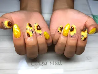 ネイル Li'leaNail AINAのネイルデザイン