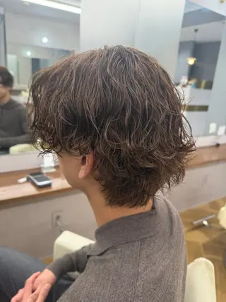 パーマ メンズ 松岡 やひろのヘアスタイル