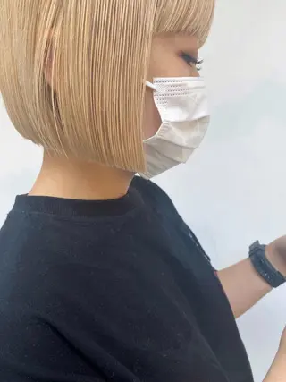 ショート カラー tonari 梅田、中崎町のヘアスタイル