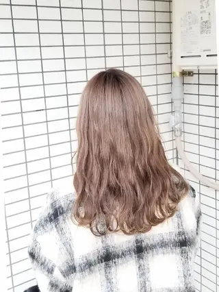 ミディアム カラー La fith hair 池袋店所属・🔴赤み消し/ 艶カラー落合　優🔴のヘアスタイル