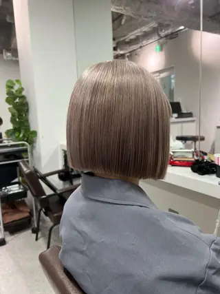 ショート カラー ハイトーン&髪質改善 ＆韓国エクステ🤎のヘアスタイル