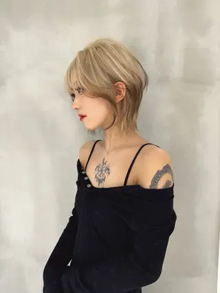 ショート カラー 透明感✖️暖色 shuheiのヘアスタイル