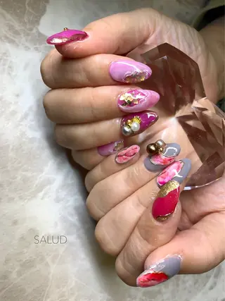 ネイル Nail Salon SALUDのネイルデザイン