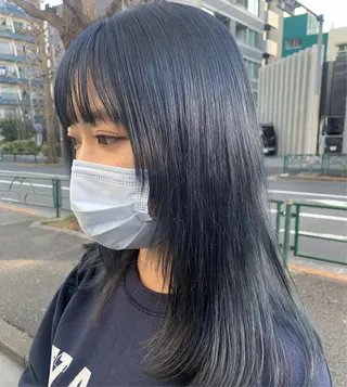 カラー ヤマダ サクラのヘアスタイル