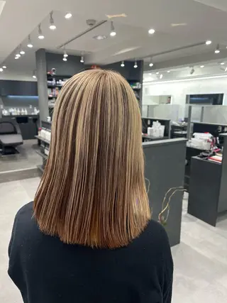 セミロング カラー いろあそび所属・カットモデル無料✨ 募集中✂️みなみ♥️のヘアスタイル