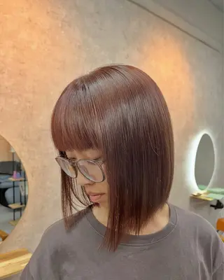 カラー 宇座 杏音のヘアスタイル