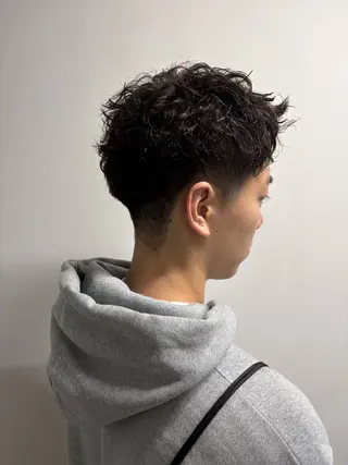 メンズ 松岡 駿のヘアスタイル
