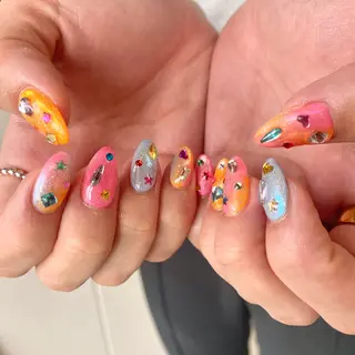 ネイル Blomeel Nailのネイルデザイン