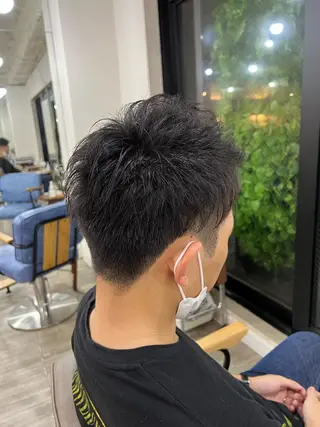 ショート メンズ 韓国風　くすみカラー パーマKOUKIのヘアスタイル