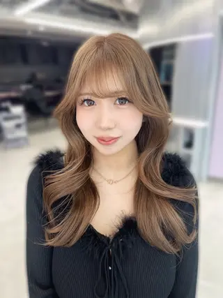 ロング MEI / ブリーチカラー/名駅のヘアスタイル