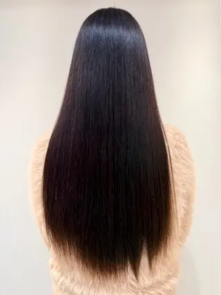 ロング カラー ROMANA JIYUGAOKA所属・自由が丘美容師 💗しのぶ💗のヘアスタイル