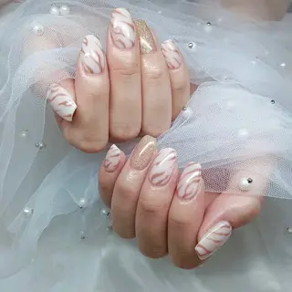 ネイル 金井 奈々のネイルデザイン