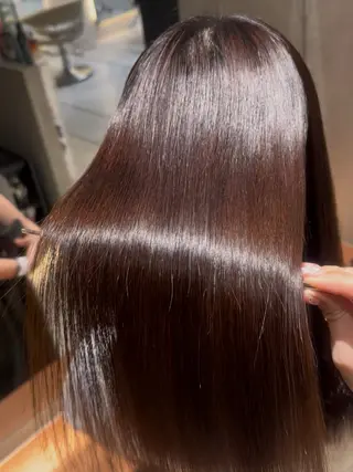 ロング 縮毛矯正Rina🩶 銀座のヘアスタイル