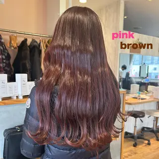 ロング A. Seoのヘアスタイル