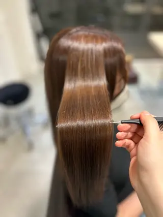 カラー 髪質改善専門サロンEmuest所属・Emuest MIYUのヘアスタイル