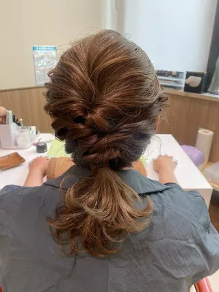 セミロング カラー ヘアアレンジ 古川 琴美のヘアスタイル