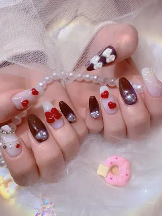 ネイル シェアサロンLei.g(レイジー)所属・3Dアートネイル💗 都築レナのネイルデザイン